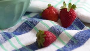 DIY Stamped Farmhouse Tea Towels