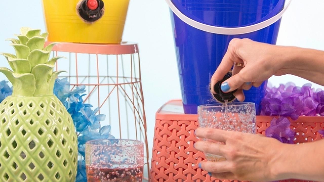 DIY Beach Bucket Wine Keg