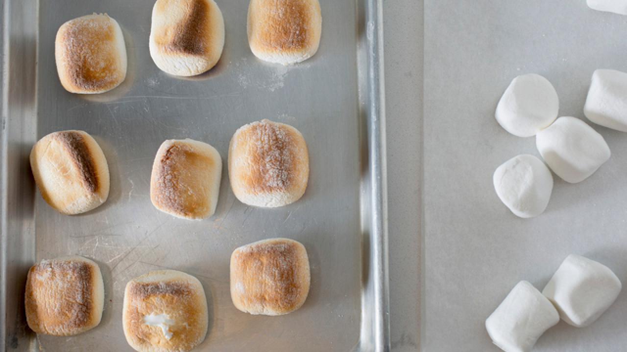 How to Toast Marshmallows