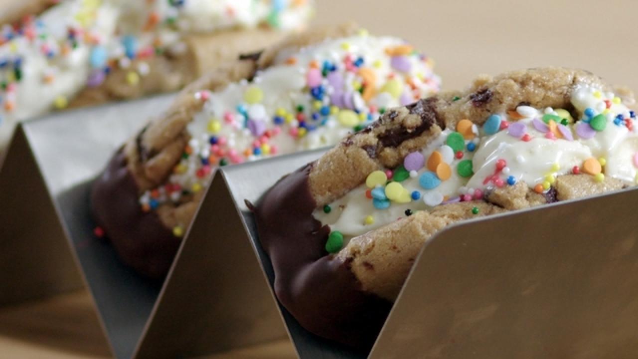 Chocolate Chip Cookie Tacos