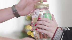 5 DIY Holiday Gift Jar Ideas