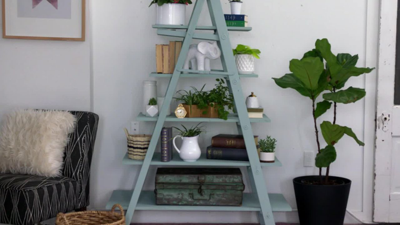 DIY Ladder Shelf