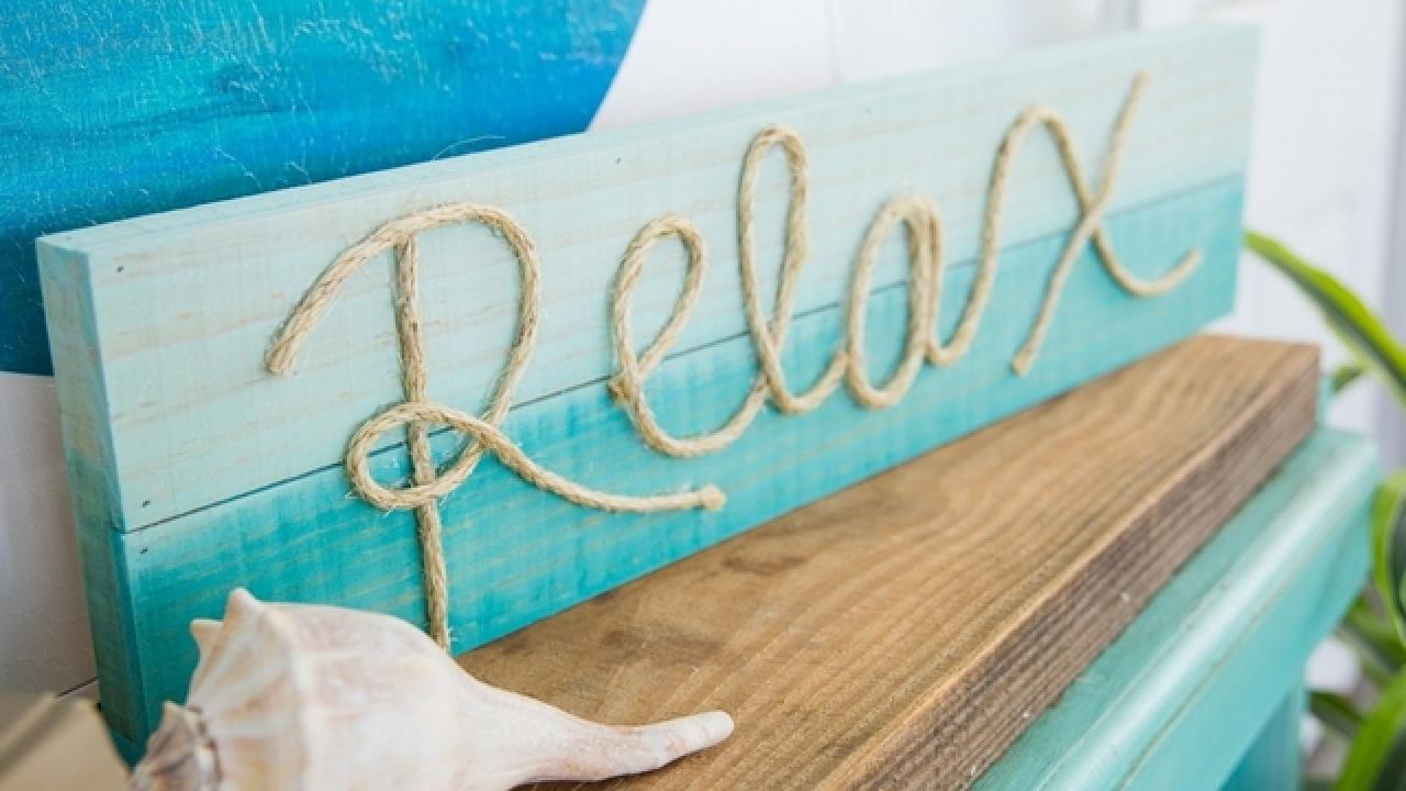 DIY Nautical Rope Sign