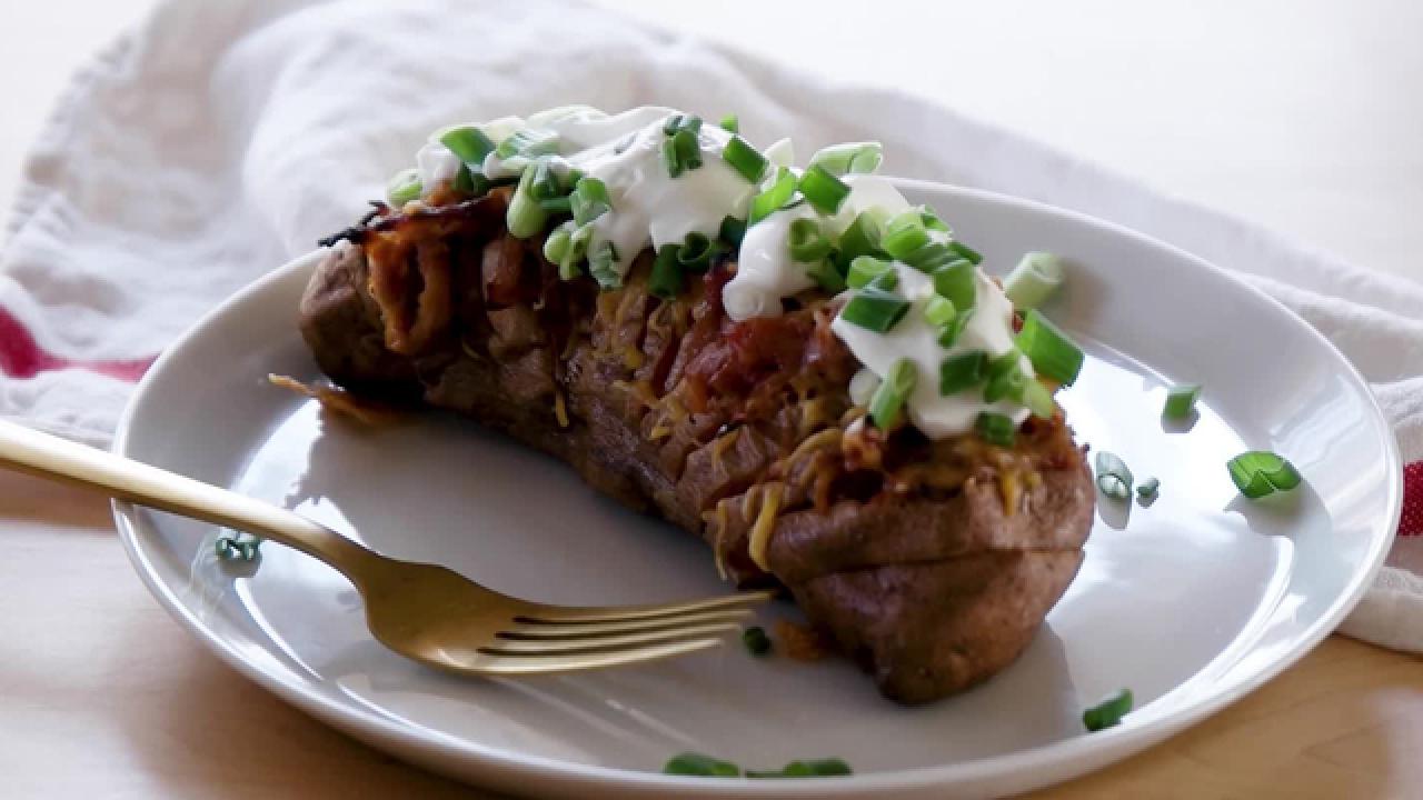 4 Easy Hasselback Potato Recipes