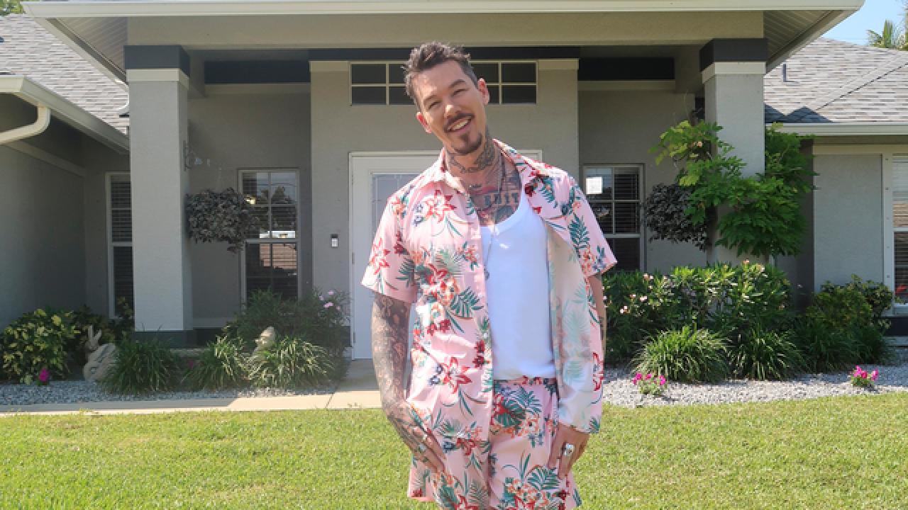 Beachy Bromstad