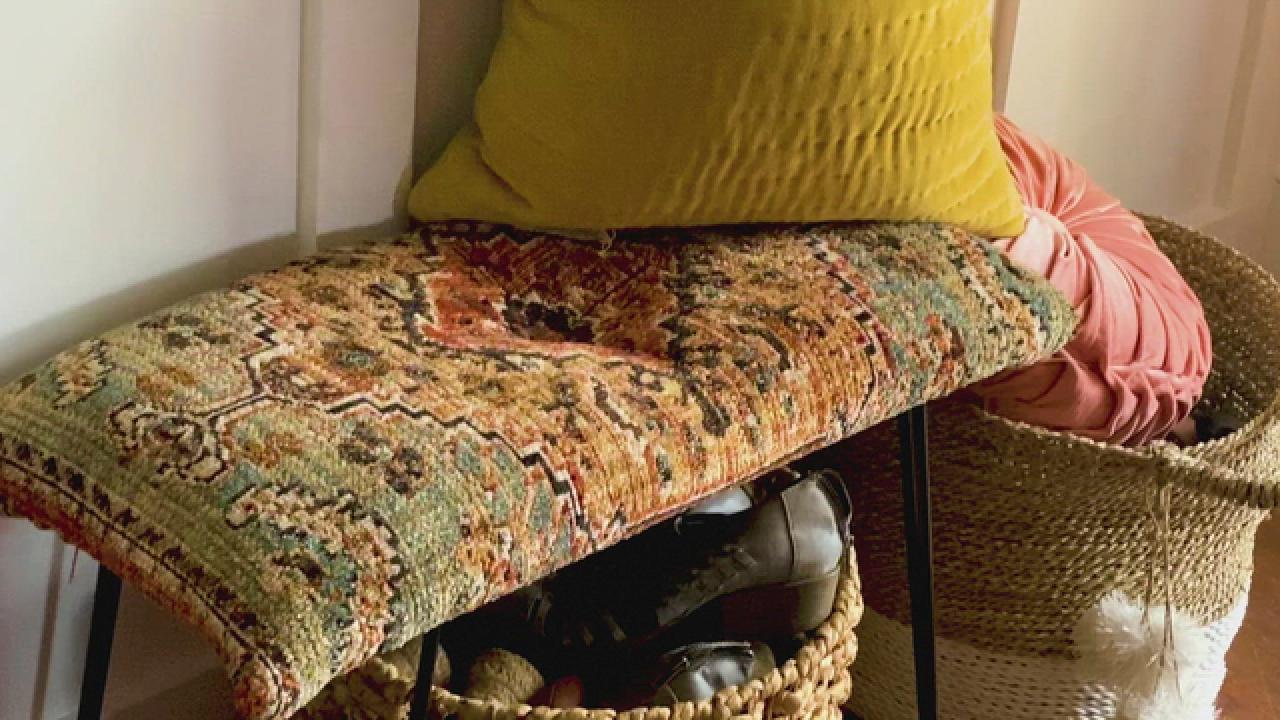 Tufted Rug Bench