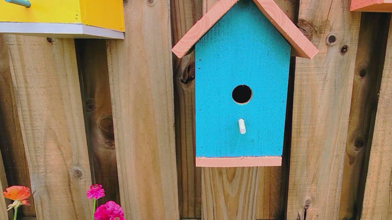 DIY Cedar Birdhouse