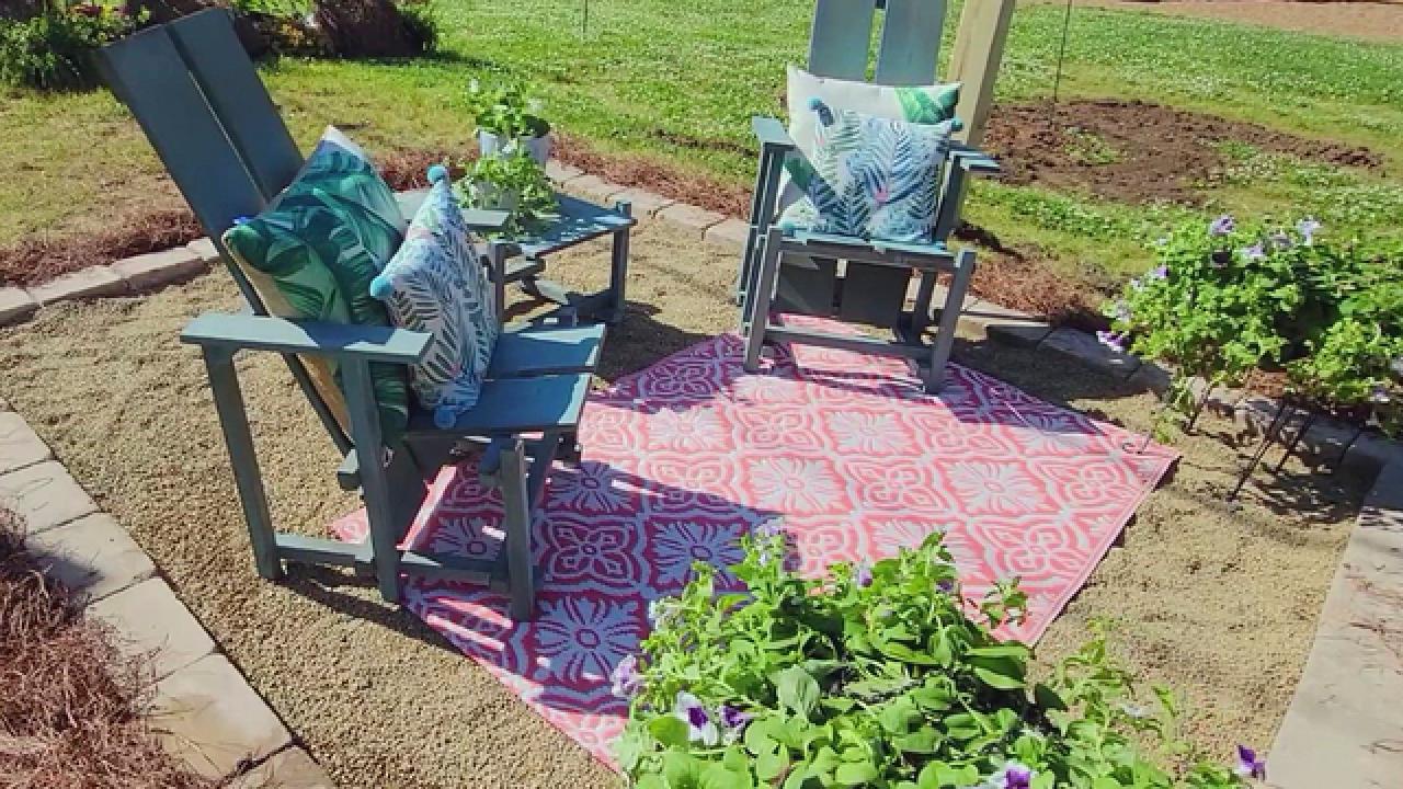 DIY Pea Gravel Patio