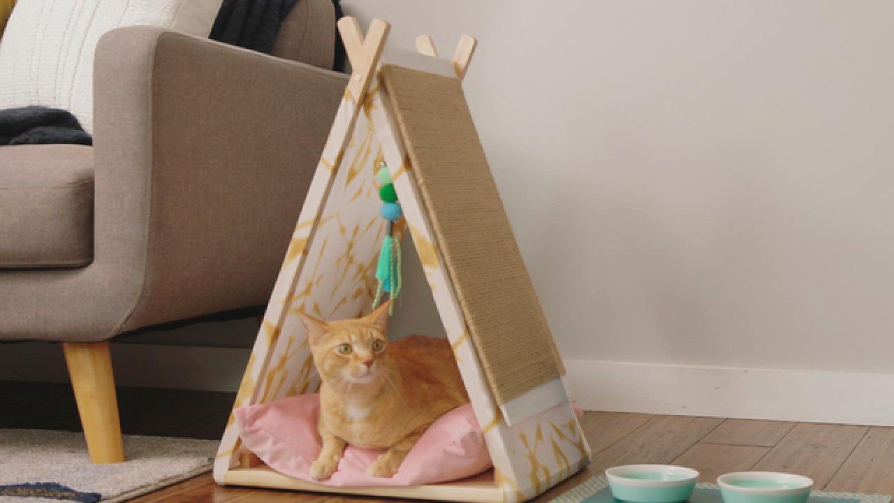 DIY TV Tray Cat Tent