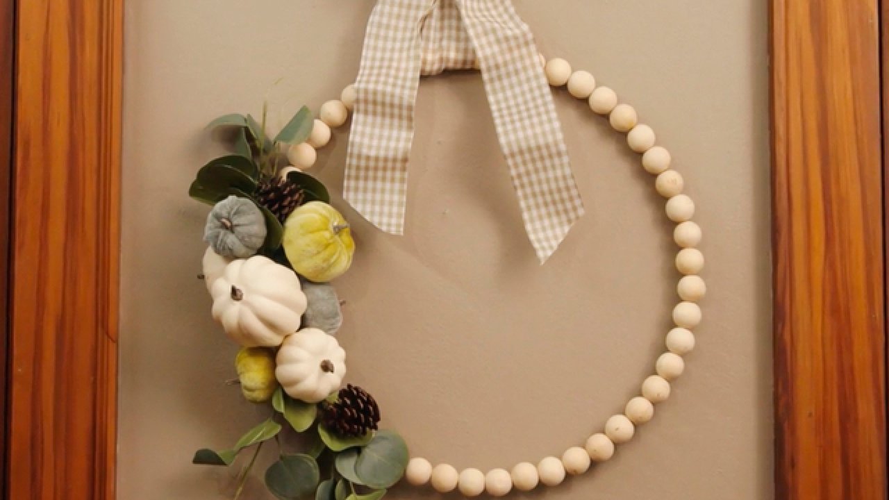 3 Easy Wooden Bead Wreaths