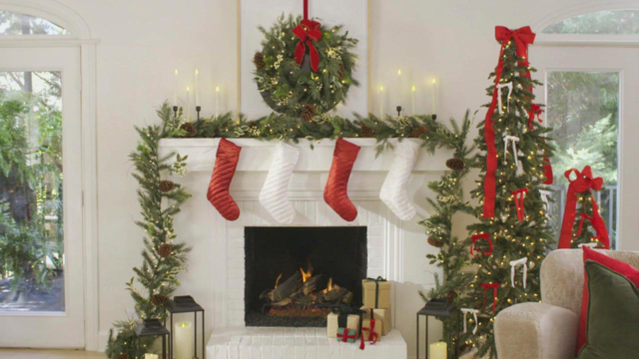 3 Ways to Style Your Mantel for Christmas