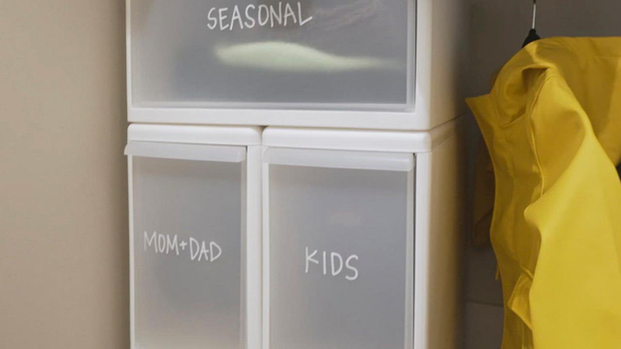 How to Maximize Closet Space With Modular Drawers