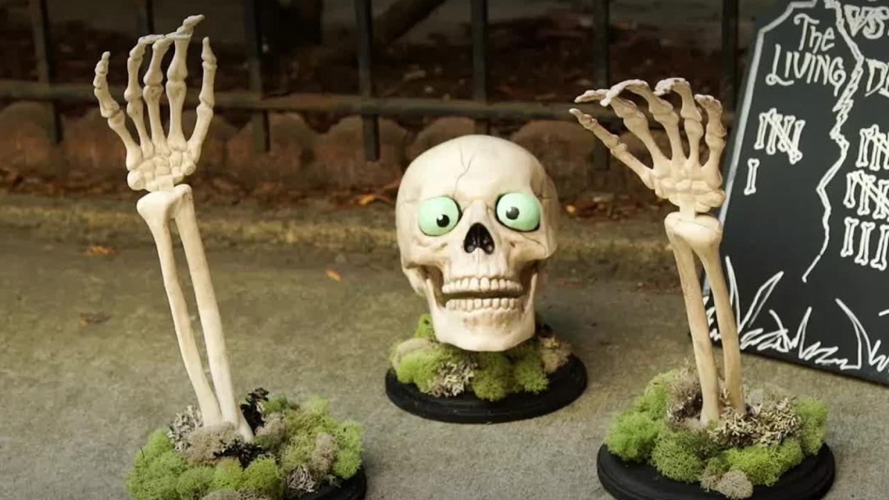 Skeleton Ring Toss