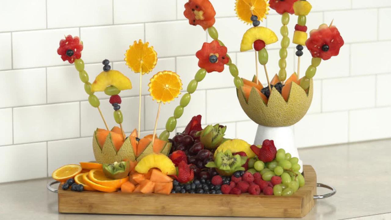 Make a Large Fruit Arrangement