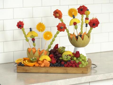 Make a Large Fruit Arrangement