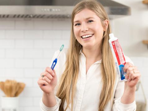 10 Weird But Practical Uses for Toothpaste