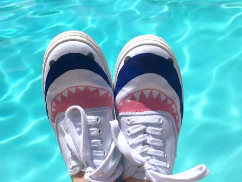 6 Ways to Customize a Pair of White Sneakers