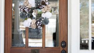 Pom-Pom Bunny Wreath