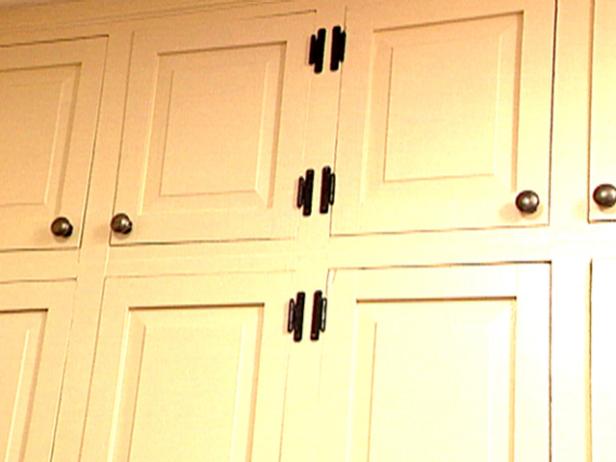 To Replace Kitchen Cabinet Hardware, How To Put New Hinges On Old Cabinets