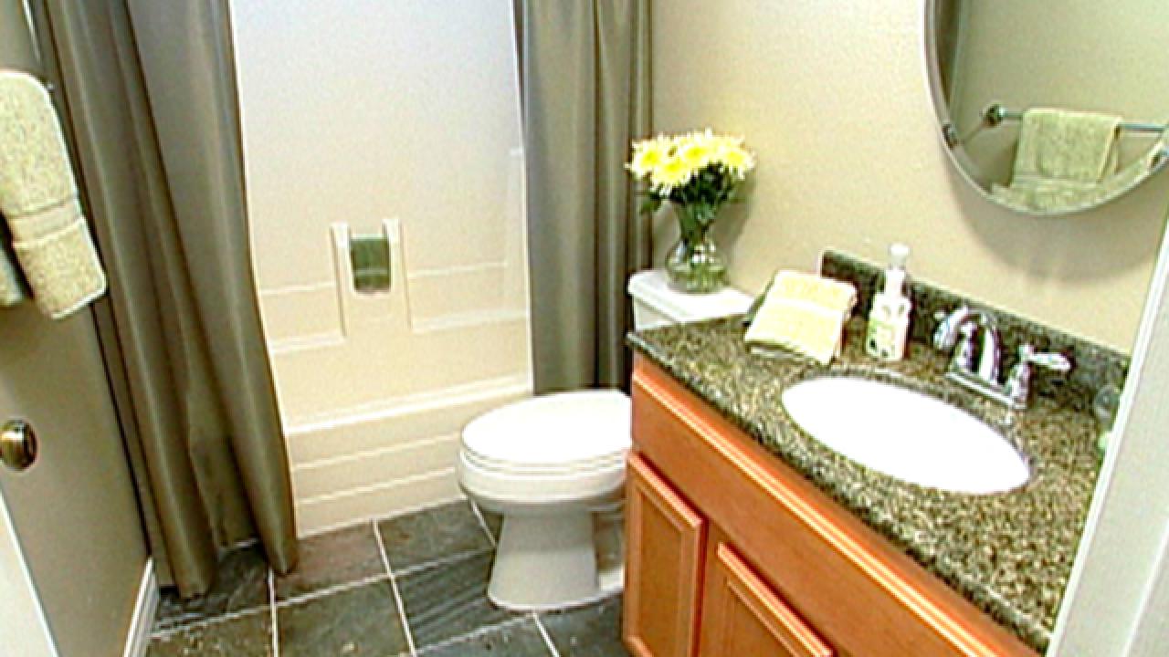 Contemporary Guest Bathroom