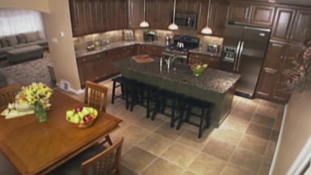 Uncramping a Kitchen's Style Video | HGTV
