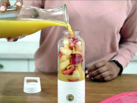 This Portable Blender Makes On-the-Go Smoothies