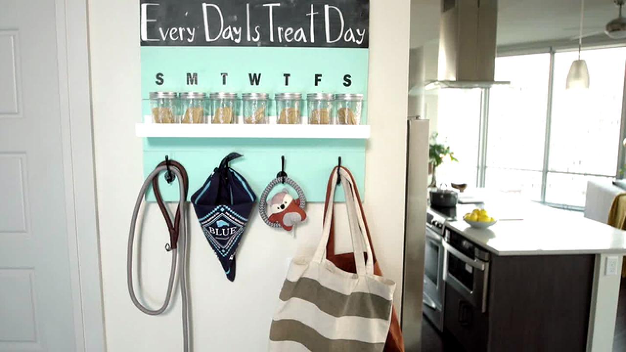 DIY Daily Treat Rack for Dogs