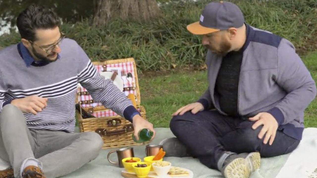 DIY Waterproof Picnic Blanket