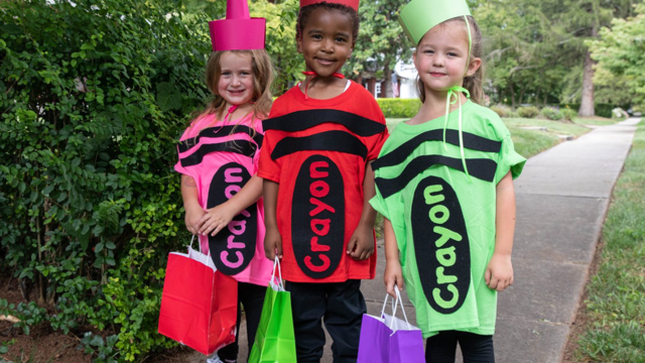 Easy T-Shirt Costume Ideas for Halloween