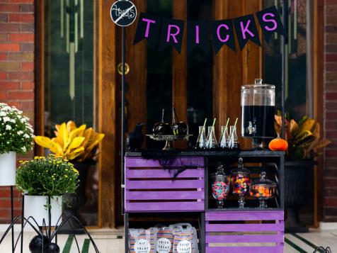Spooky Halloween Candy Stand