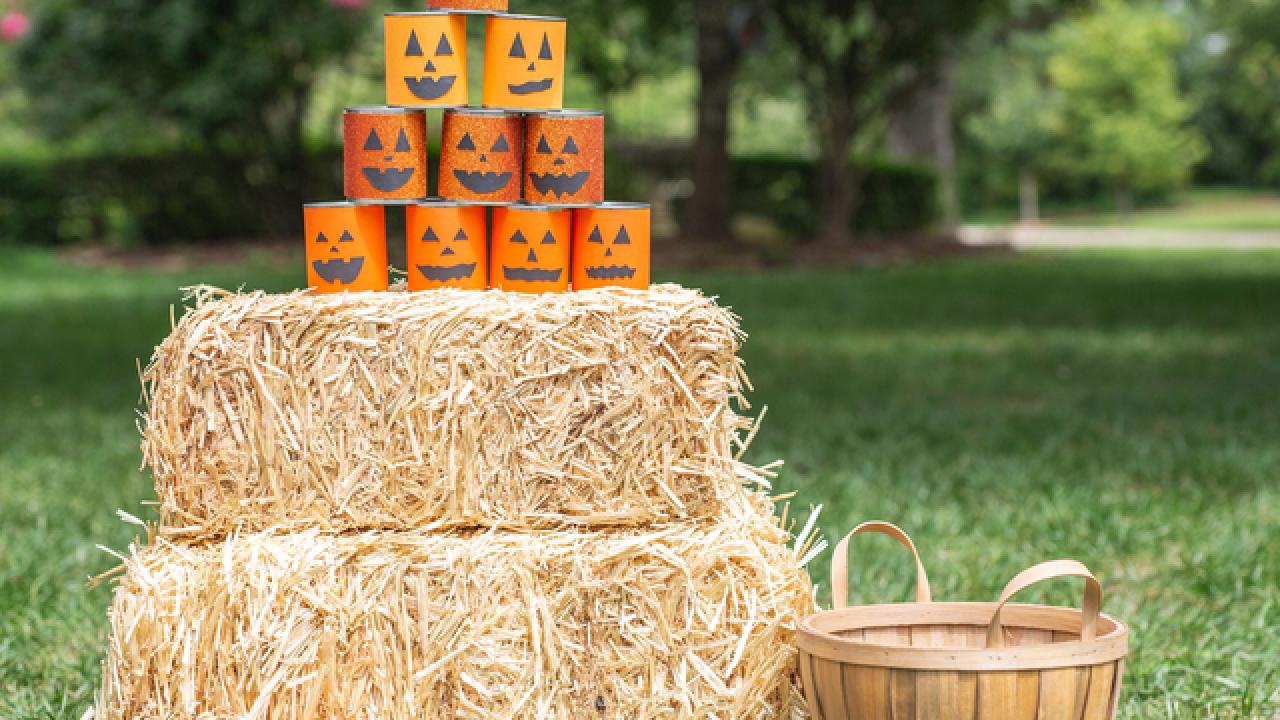 3 Pumpkin-Themed Lawn Games